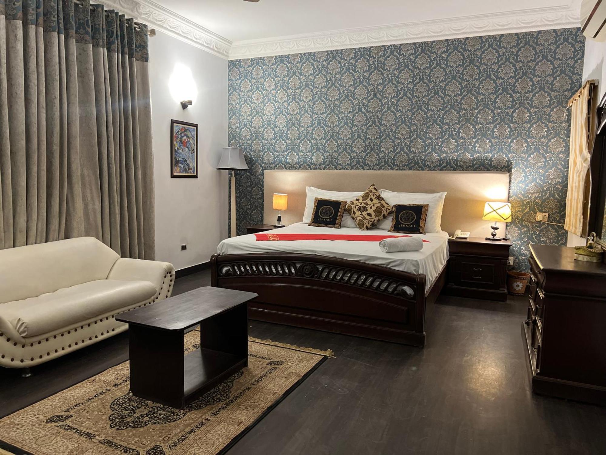 Hotel Hilton Bayview Lnn Karaczi Zewnętrze zdjęcie