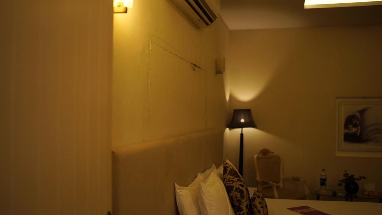 Hotel Hilton Bayview Lnn Karaczi Zewnętrze zdjęcie