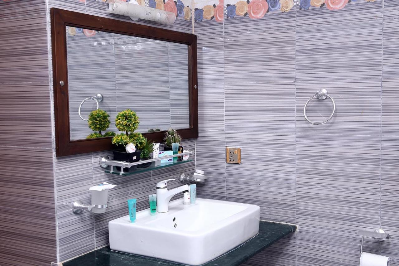 Hotel Hilton Bayview Lnn Karaczi Zewnętrze zdjęcie