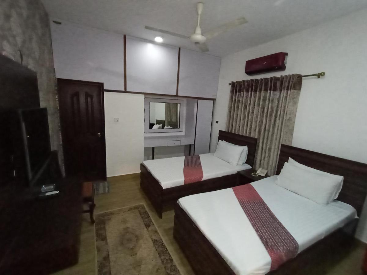 Hotel Hilton Bayview Lnn Karaczi Zewnętrze zdjęcie