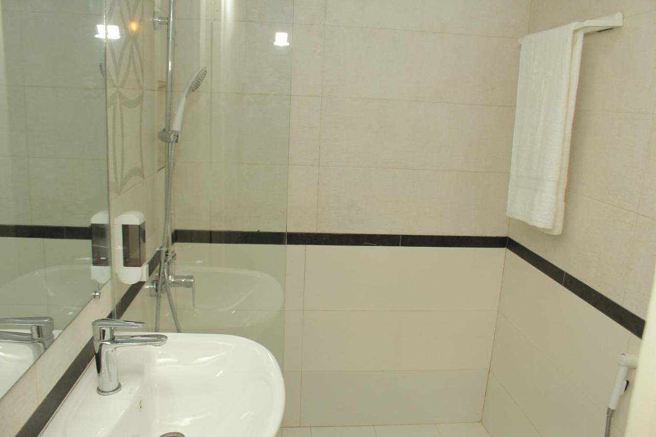 Hotel Hilton Bayview Lnn Karaczi Zewnętrze zdjęcie