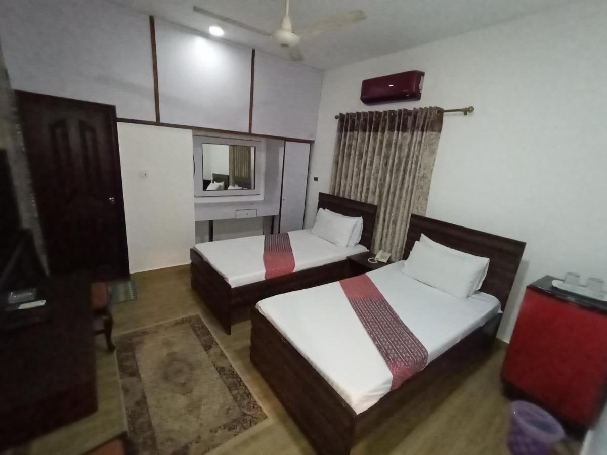 Hotel Hilton Bayview Lnn Karaczi Zewnętrze zdjęcie