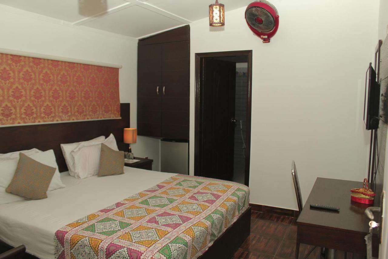 Hotel Hilton Bayview Lnn Karaczi Zewnętrze zdjęcie